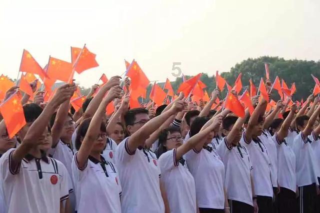 什么样的绿萝￼么样的水仙花什么样的什么？